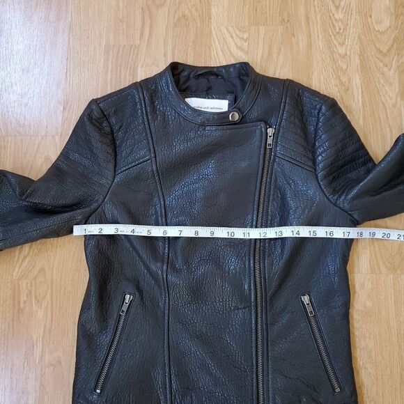 Cupcakes & Cashmere 100% Leather Shirley Moto Jacket size Small in Black - Picture 10 of 15